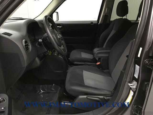 2015 Jeep Patriot 4WD 4dr Latitude, available for sale in Naugatuck, Connecticut | J&M Automotive Sls&Svc LLC. Naugatuck, Connecticut 2015 Jeep Patriot 4WD 4dr Latitude, available for sale in Naugatuck, Connecticut | J&M Automotive Sls&Svc LLC. Naugatuck, Connecticut