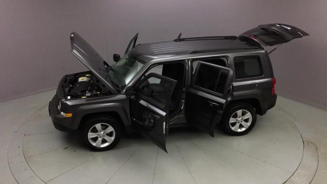 2015 Jeep Patriot 4WD 4dr Latitude, available for sale in Naugatuck, Connecticut | J&M Automotive Sls&Svc LLC. Naugatuck, Connecticut 2015 Jeep Patriot 4WD 4dr Latitude, available for sale in Naugatuck, Connecticut | J&M Automotive Sls&Svc LLC. Naugatuck, Connecticut