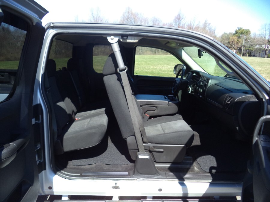 2010 GMC Sierra 1500 4WD Ext Cab 143.5" SLE, available for sale in Berlin, Connecticut | International Motorcars llc. Berlin, Connecticut 2010 GMC Sierra 1500 4WD Ext Cab 143.5" SLE, available for sale in Berlin, Connecticut | International Motorcars llc. Berlin, Connecticut