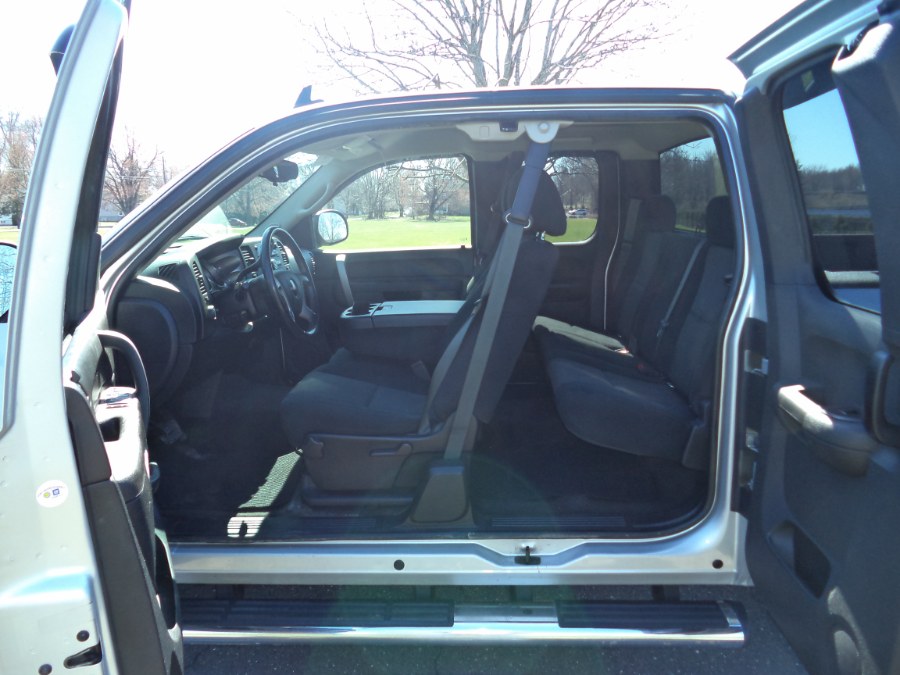 2010 GMC Sierra 1500 4WD Ext Cab 143.5" SLE, available for sale in Berlin, Connecticut | International Motorcars llc. Berlin, Connecticut 2010 GMC Sierra 1500 4WD Ext Cab 143.5" SLE, available for sale in Berlin, Connecticut | International Motorcars llc. Berlin, Connecticut