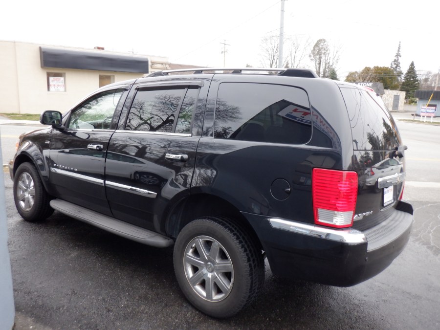 2008 Chrysler Aspen AWD 4dr Limited, available for sale in Milford, Connecticut | Dealertown Auto Wholesalers. Milford, Connecticut 2008 Chrysler Aspen AWD 4dr Limited, available for sale in Milford, Connecticut | Dealertown Auto Wholesalers. Milford, Connecticut
