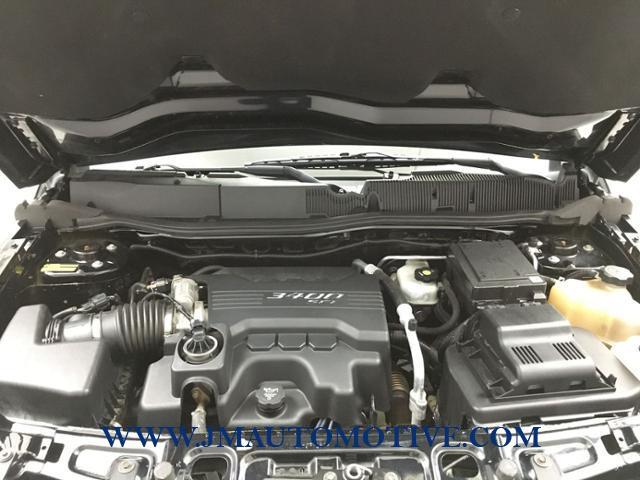 2007 Chevrolet Equinox AWD 4dr LT, available for sale in Naugatuck, Connecticut | J&M Automotive Sls&Svc LLC. Naugatuck, Connecticut 2007 Chevrolet Equinox AWD 4dr LT, available for sale in Naugatuck, Connecticut | J&M Automotive Sls&Svc LLC. Naugatuck, Connecticut