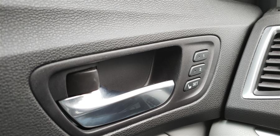 2015 Acura TLX 4dr Sedan Tech Pkg, available for sale in Waterbury, Connecticut | National Auto Brokers, Inc.. Waterbury, Connecticut 2015 Acura TLX 4dr Sedan Tech Pkg, available for sale in Waterbury, Connecticut | National Auto Brokers, Inc.. Waterbury, Connecticut