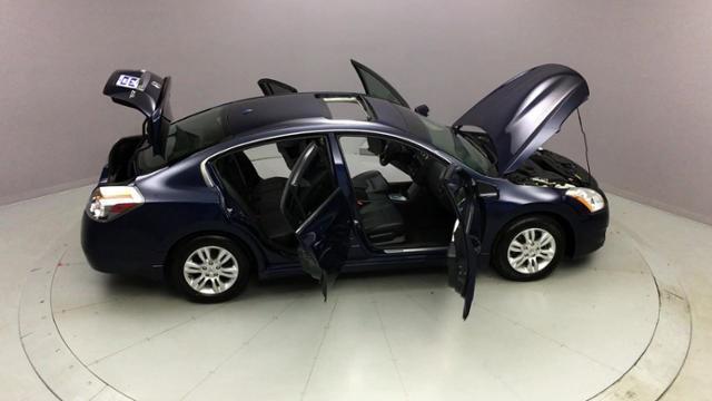 2011 Nissan Altima 4dr Sdn I4 CVT 2.5 SL, available for sale in Naugatuck, Connecticut | J&M Automotive Sls&Svc LLC. Naugatuck, Connecticut 2011 Nissan Altima 4dr Sdn I4 CVT 2.5 SL, available for sale in Naugatuck, Connecticut | J&M Automotive Sls&Svc LLC. Naugatuck, Connecticut