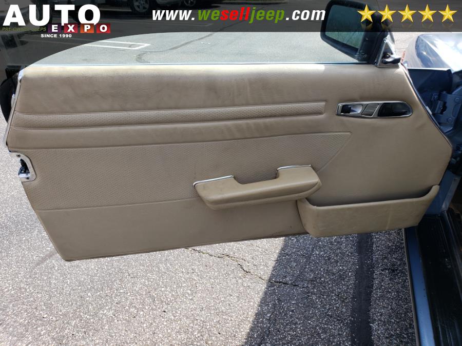 1989 Mercedes-Benz 560 Series 2dr Coupe 560SL Roadster, available for sale in Huntington, New York | Auto Expo. Huntington, New York 1989 Mercedes-Benz 560 Series 2dr Coupe 560SL Roadster, available for sale in Huntington, New York | Auto Expo. Huntington, New York