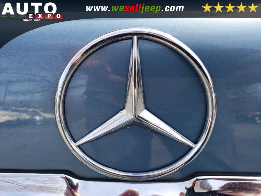 1989 Mercedes-Benz 560 Series 2dr Coupe 560SL Roadster, available for sale in Huntington, New York | Auto Expo. Huntington, New York 1989 Mercedes-Benz 560 Series 2dr Coupe 560SL Roadster, available for sale in Huntington, New York | Auto Expo. Huntington, New York