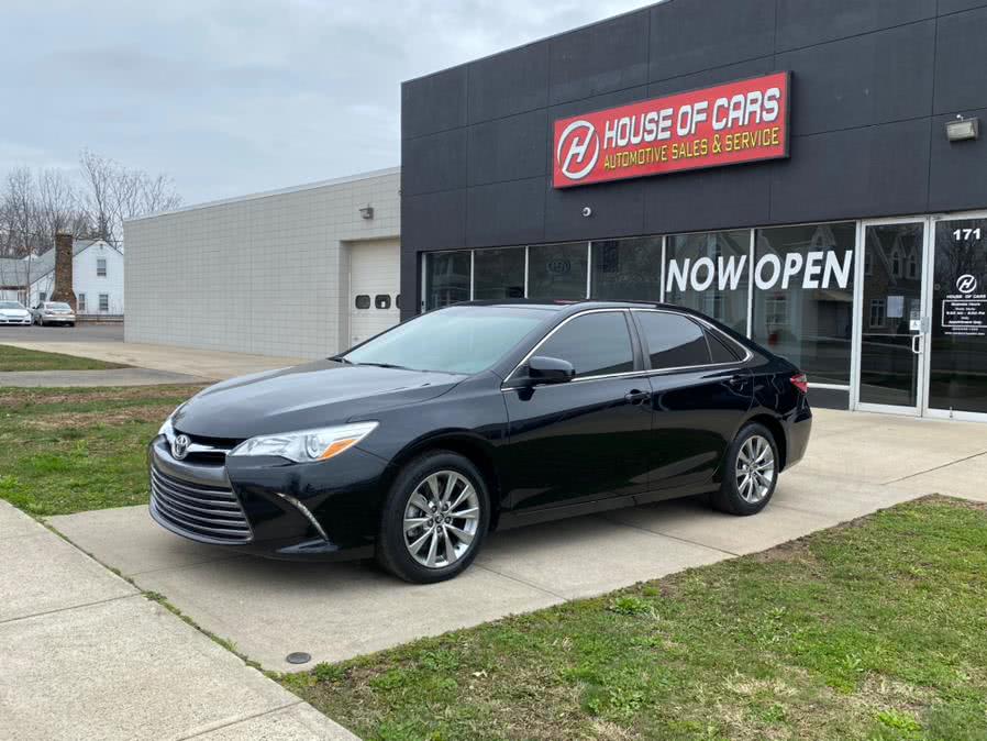 2015 Toyota Camry 4dr Sdn I4 Auto XLE (Natl), available for sale in Meriden, Connecticut | House of Cars CT. Meriden, Connecticut