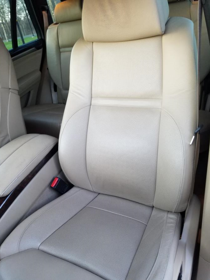 2012 BMW X5 AWD 4dr 35i Sport Activity, available for sale in Springfield, Massachusetts | Fast Lane Auto Sales & Service, Inc. . Springfield, Massachusetts 2012 BMW X5 AWD 4dr 35i Sport Activity, available for sale in Springfield, Massachusetts | Fast Lane Auto Sales & Service, Inc. . Springfield, Massachusetts