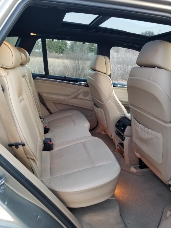 2012 BMW X5 AWD 4dr 35i Sport Activity, available for sale in Springfield, Massachusetts | Fast Lane Auto Sales & Service, Inc. . Springfield, Massachusetts 2012 BMW X5 AWD 4dr 35i Sport Activity, available for sale in Springfield, Massachusetts | Fast Lane Auto Sales & Service, Inc. . Springfield, Massachusetts