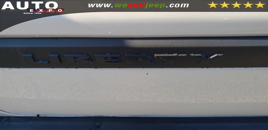 2006 Jeep Liberty 4dr Sport 4WD, available for sale in Huntington, New York | Auto Expo. Huntington, New York 2006 Jeep Liberty 4dr Sport 4WD, available for sale in Huntington, New York | Auto Expo. Huntington, New York