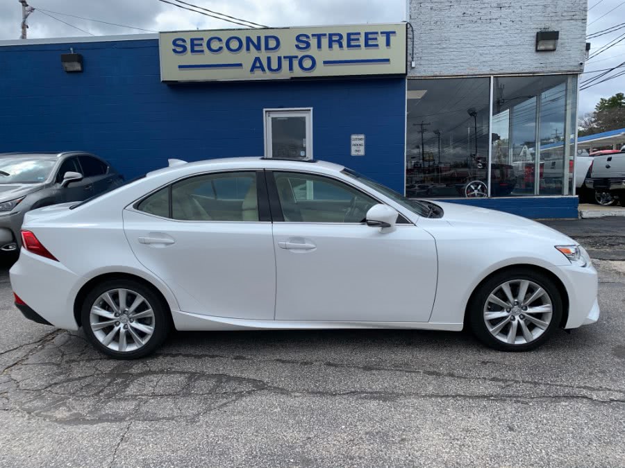 2016 Lexus Is 300 4dr Sdn AWD, available for sale in Manchester, New Hampshire | Second Street Auto Sales Inc. Manchester, New Hampshire