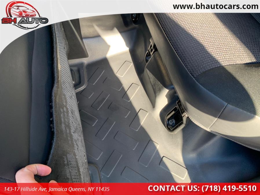 2008 Toyota FJ Cruiser 4WD 4dr Auto, available for sale in Jamaica Queens, New York | BH Auto. Jamaica Queens, New York 2008 Toyota FJ Cruiser 4WD 4dr Auto, available for sale in Jamaica Queens, New York | BH Auto. Jamaica Queens, New York