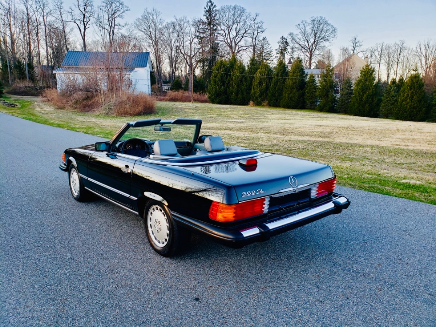 1987 Mercedes-Benz 560 Series 2dr Roadster 560SL, available for sale in North Salem, New York | Meccanic Shop North Inc. North Salem, New York 1987 Mercedes-Benz 560 Series 2dr Roadster 560SL, available for sale in North Salem, New York | Meccanic Shop North Inc. North Salem, New York