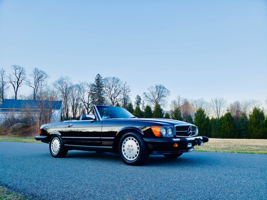 1987 Mercedes-Benz 560 Series 2dr Roadster 560SL, available for sale in North Salem, New York | Meccanic Shop North Inc. North Salem, New York 1987 Mercedes-Benz 560 Series 2dr Roadster 560SL, available for sale in North Salem, New York | Meccanic Shop North Inc. North Salem, New York