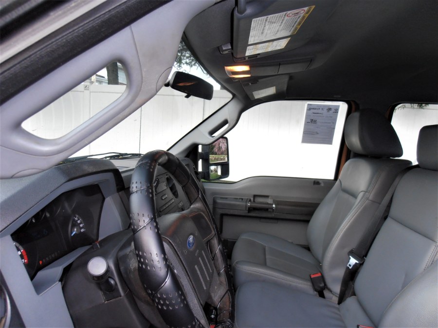 2015 Ford F350 SUPER DUTY LONG BED 2WD Crew Cab 172" XL, available for sale in COPIAGUE, New York | Warwick Auto Sales Inc. COPIAGUE, New York 2015 Ford F350 SUPER DUTY LONG BED 2WD Crew Cab 172" XL, available for sale in COPIAGUE, New York | Warwick Auto Sales Inc. COPIAGUE, New York