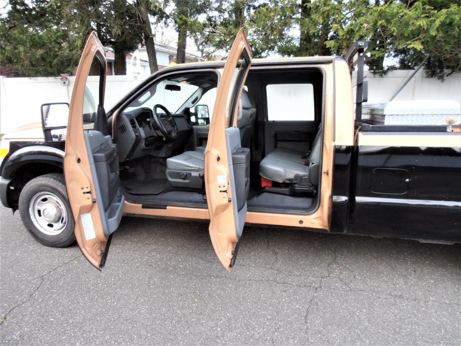 2015 Ford F350 SUPER DUTY LONG BED 2WD Crew Cab 172" XL, available for sale in COPIAGUE, New York | Warwick Auto Sales Inc. COPIAGUE, New York 2015 Ford F350 SUPER DUTY LONG BED 2WD Crew Cab 172" XL, available for sale in COPIAGUE, New York | Warwick Auto Sales Inc. COPIAGUE, New York