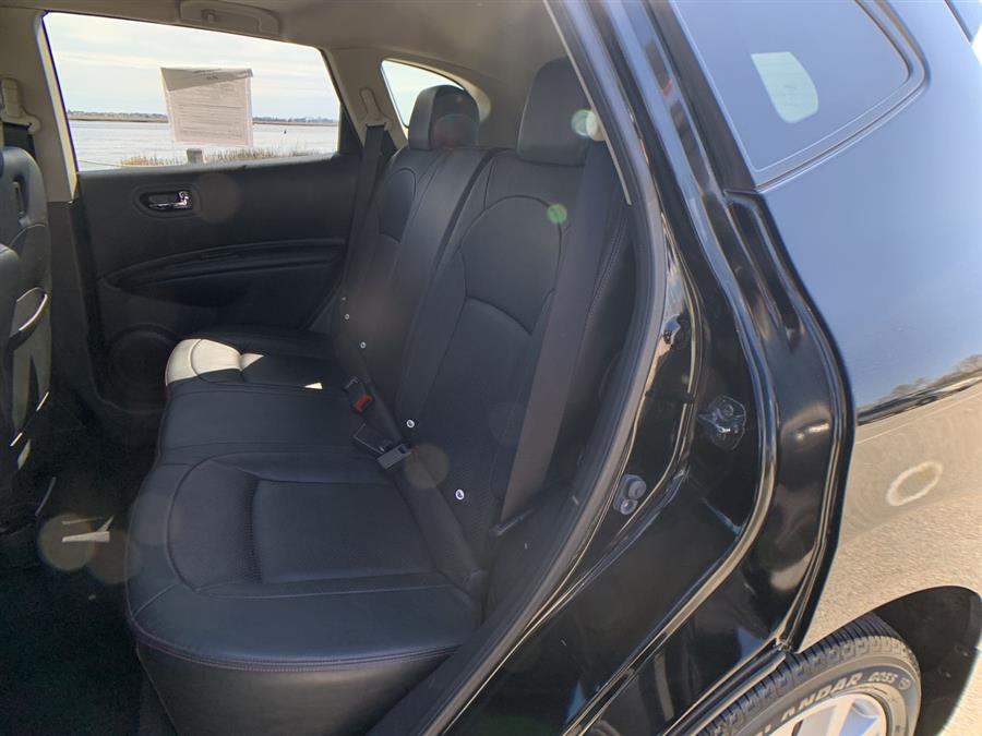 2013 Nissan Rogue AWD 4dr sl, available for sale in Stratford, Connecticut | Wiz Leasing Inc. Stratford, Connecticut 2013 Nissan Rogue AWD 4dr sl, available for sale in Stratford, Connecticut | Wiz Leasing Inc. Stratford, Connecticut