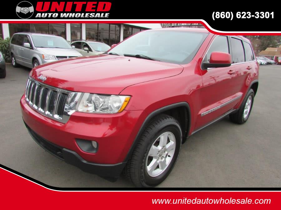 2011 Jeep Grand Cherokee 4WD 4dr Laredo, available for sale in East Windsor, Connecticut | United Auto Sales of E Windsor, Inc. East Windsor, Connecticut