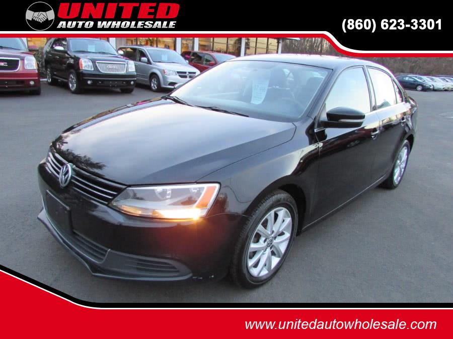 2014 Volkswagen Jetta Sedan 4dr Auto SE w/Connectivity PZEV, available for sale in East Windsor, Connecticut | United Auto Sales of E Windsor, Inc. East Windsor, Connecticut