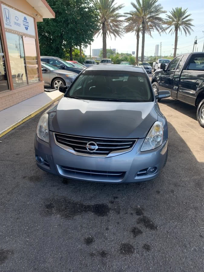 2011 Nissan Altima 4dr Sdn I4 CVT 2.5 SL, available for sale in Kissimmee, Florida | Central florida Auto Trader. Kissimmee, Florida