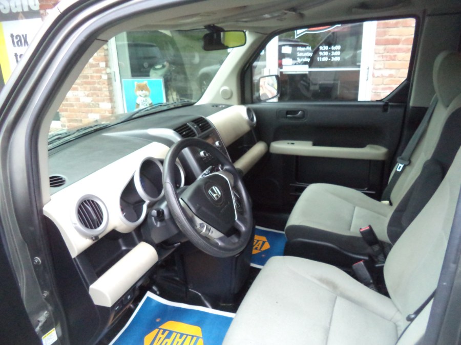 2007 Honda Element 4WD 4dr AT EX, available for sale in Naugatuck, Connecticut | Riverside Motorcars, LLC. Naugatuck, Connecticut 2007 Honda Element 4WD 4dr AT EX, available for sale in Naugatuck, Connecticut | Riverside Motorcars, LLC. Naugatuck, Connecticut