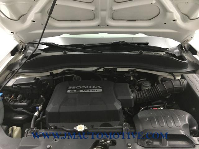 2006 Honda Ridgeline RTL AT with MOONROOF, available for sale in Naugatuck, Connecticut | J&M Automotive Sls&Svc LLC. Naugatuck, Connecticut 2006 Honda Ridgeline RTL AT with MOONROOF, available for sale in Naugatuck, Connecticut | J&M Automotive Sls&Svc LLC. Naugatuck, Connecticut