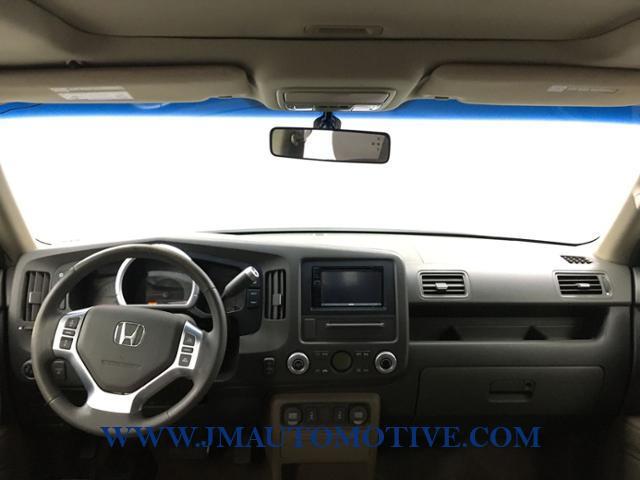 2006 Honda Ridgeline RTL AT with MOONROOF, available for sale in Naugatuck, Connecticut | J&M Automotive Sls&Svc LLC. Naugatuck, Connecticut 2006 Honda Ridgeline RTL AT with MOONROOF, available for sale in Naugatuck, Connecticut | J&M Automotive Sls&Svc LLC. Naugatuck, Connecticut