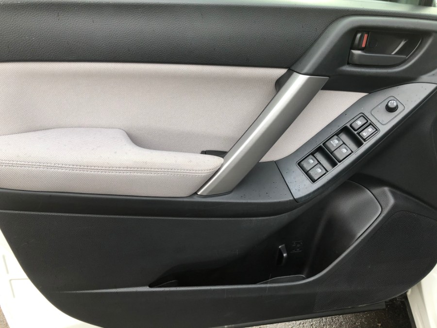 2014 Subaru Forester 4dr Auto 2.5i Premium PZEV, available for sale in Bristol, Connecticut | Bristol Auto Center LLC. Bristol, Connecticut 2014 Subaru Forester 4dr Auto 2.5i Premium PZEV, available for sale in Bristol, Connecticut | Bristol Auto Center LLC. Bristol, Connecticut