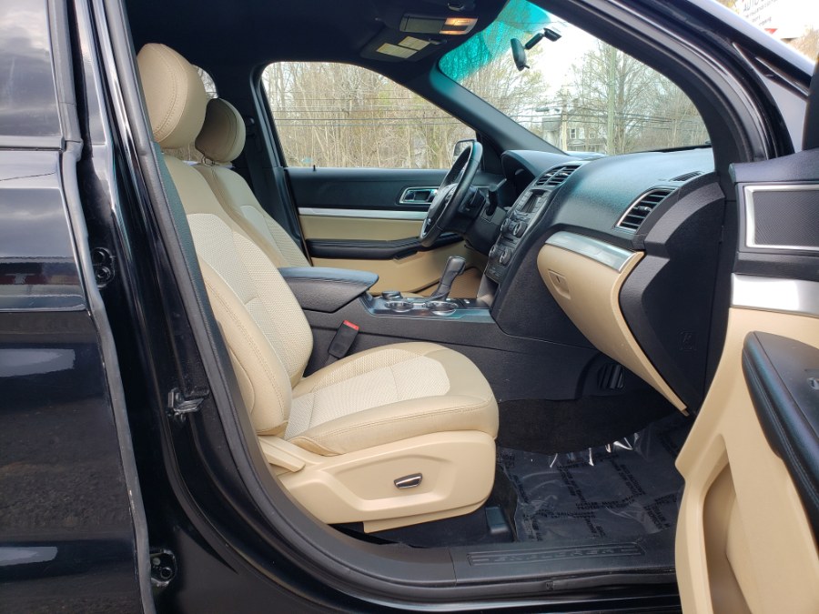 2017 Ford Explorer XLT 4WD, available for sale in East Windsor, Connecticut | Toro Auto. East Windsor, Connecticut 2017 Ford Explorer XLT 4WD, available for sale in East Windsor, Connecticut | Toro Auto. East Windsor, Connecticut