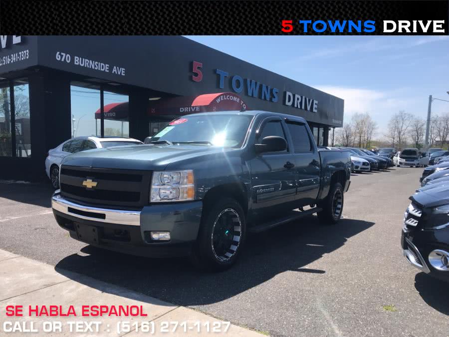 2011 Chevrolet Silverado 1500 4WD Crew Cab 143.5" LT, available for sale in Inwood, New York | 5 Towns Drive. Inwood, New York