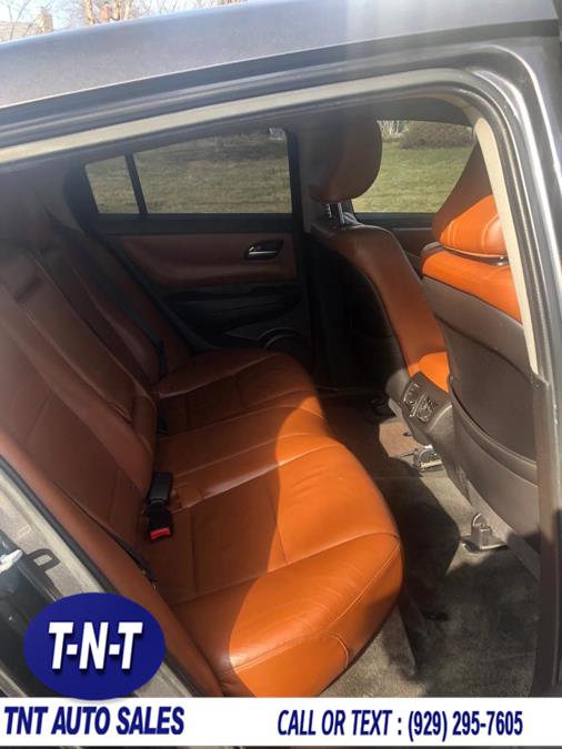 2010 Acura ZDX AWD 4dr Tech Pkg, available for sale in Bronx, New York | TNT Auto Sales USA inc. Bronx, New York 2010 Acura ZDX AWD 4dr Tech Pkg, available for sale in Bronx, New York | TNT Auto Sales USA inc. Bronx, New York