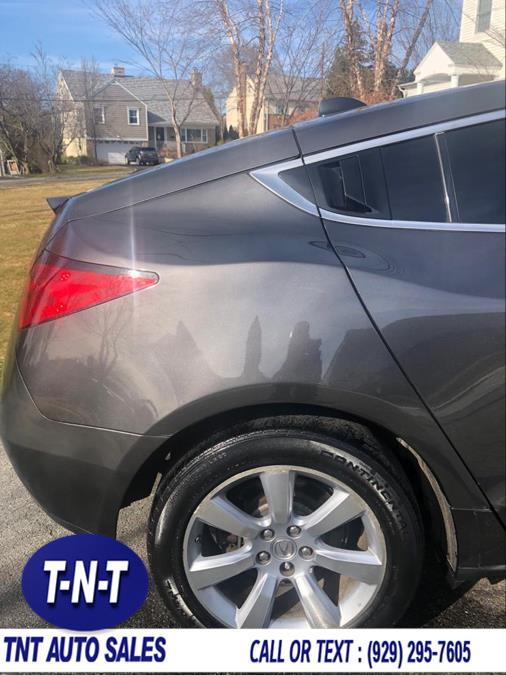 2010 Acura ZDX AWD 4dr Tech Pkg, available for sale in Bronx, New York | TNT Auto Sales USA inc. Bronx, New York 2010 Acura ZDX AWD 4dr Tech Pkg, available for sale in Bronx, New York | TNT Auto Sales USA inc. Bronx, New York