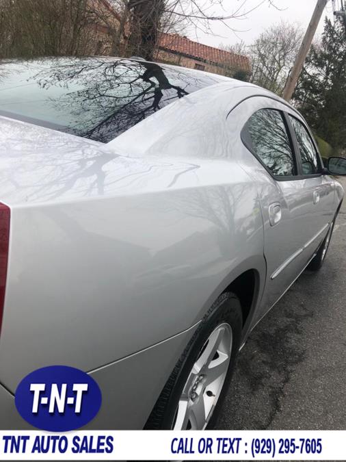 2010 Dodge Charger 4dr Sdn SXT RWD, available for sale in Bronx, New York | TNT Auto Sales USA inc. Bronx, New York 2010 Dodge Charger 4dr Sdn SXT RWD, available for sale in Bronx, New York | TNT Auto Sales USA inc. Bronx, New York