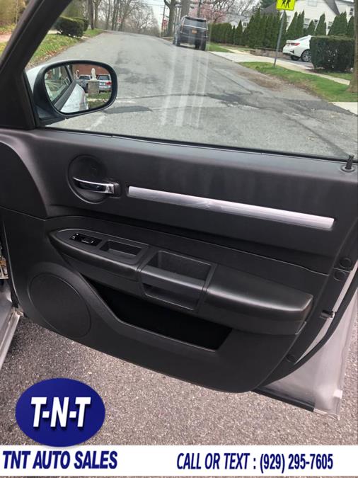 2010 Dodge Charger 4dr Sdn SXT RWD, available for sale in Bronx, New York | TNT Auto Sales USA inc. Bronx, New York 2010 Dodge Charger 4dr Sdn SXT RWD, available for sale in Bronx, New York | TNT Auto Sales USA inc. Bronx, New York