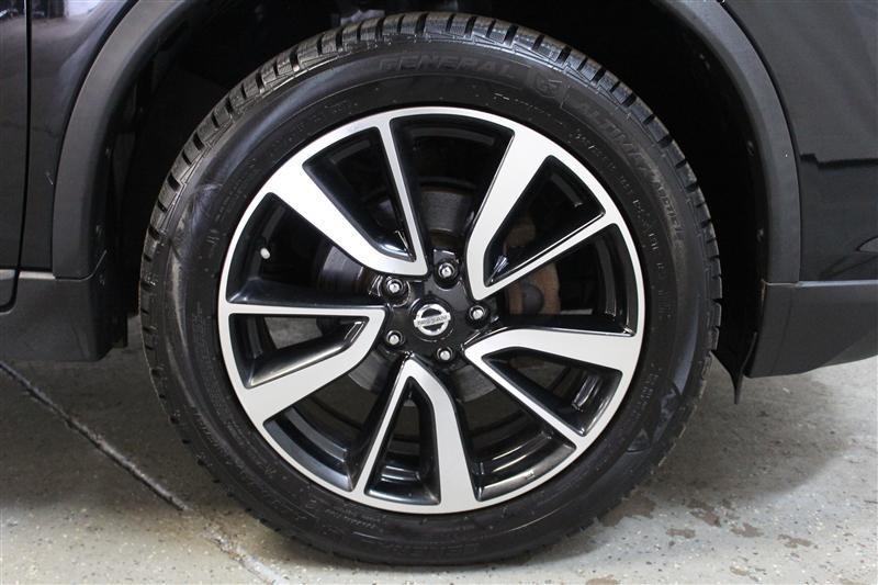 2017 Nissan Rogue SL, available for sale in Paterson, New Jersey | Fast Track Motors. Paterson, New Jersey 2017 Nissan Rogue SL, available for sale in Paterson, New Jersey | Fast Track Motors. Paterson, New Jersey