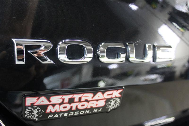 2017 Nissan Rogue SL, available for sale in Paterson, New Jersey | Fast Track Motors. Paterson, New Jersey 2017 Nissan Rogue SL, available for sale in Paterson, New Jersey | Fast Track Motors. Paterson, New Jersey