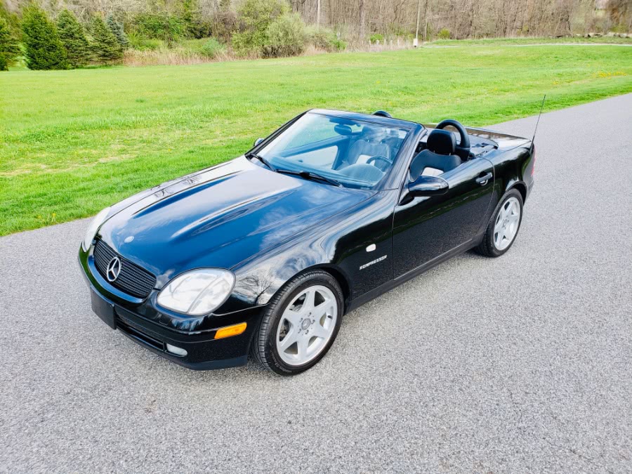 2000 Mercedes-Benz SLK-Class 2dr Kompressor Roadster 2.3L, available for sale in North Salem, New York | Meccanic Shop North Inc. North Salem, New York 2000 Mercedes-Benz SLK-Class 2dr Kompressor Roadster 2.3L, available for sale in North Salem, New York | Meccanic Shop North Inc. North Salem, New York