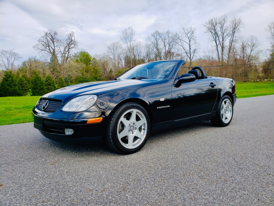 2000 Mercedes-Benz SLK-Class 2dr Kompressor Roadster 2.3L, available for sale in North Salem, New York | Meccanic Shop North Inc. North Salem, New York 2000 Mercedes-Benz SLK-Class 2dr Kompressor Roadster 2.3L, available for sale in North Salem, New York | Meccanic Shop North Inc. North Salem, New York