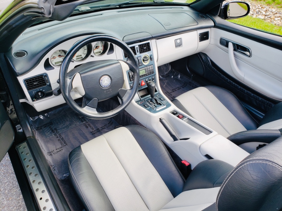 2000 Mercedes-Benz SLK-Class 2dr Kompressor Roadster 2.3L, available for sale in North Salem, New York | Meccanic Shop North Inc. North Salem, New York 2000 Mercedes-Benz SLK-Class 2dr Kompressor Roadster 2.3L, available for sale in North Salem, New York | Meccanic Shop North Inc. North Salem, New York