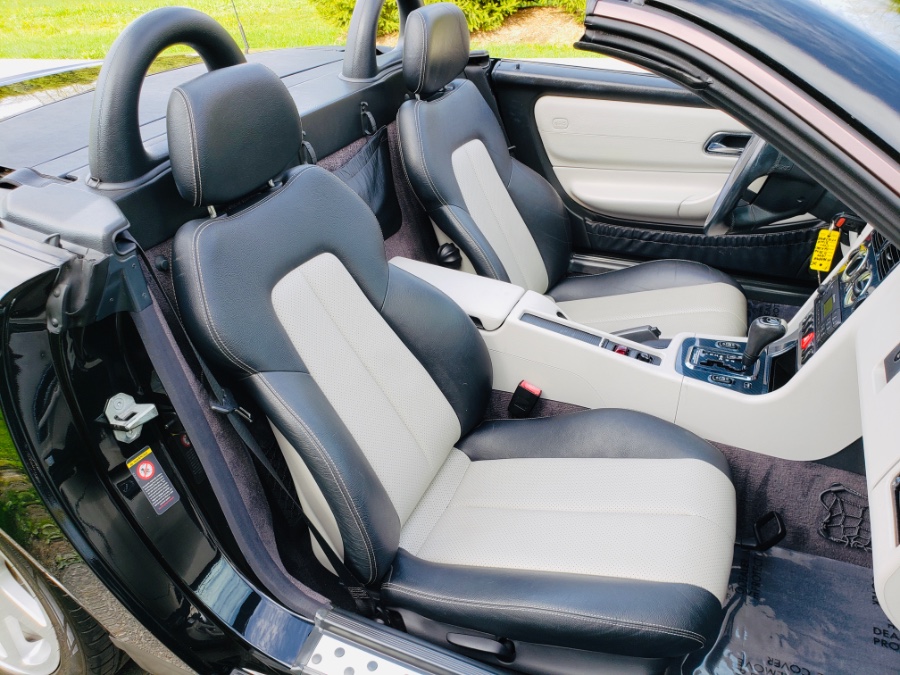 2000 Mercedes-Benz SLK-Class 2dr Kompressor Roadster 2.3L, available for sale in North Salem, New York | Meccanic Shop North Inc. North Salem, New York 2000 Mercedes-Benz SLK-Class 2dr Kompressor Roadster 2.3L, available for sale in North Salem, New York | Meccanic Shop North Inc. North Salem, New York