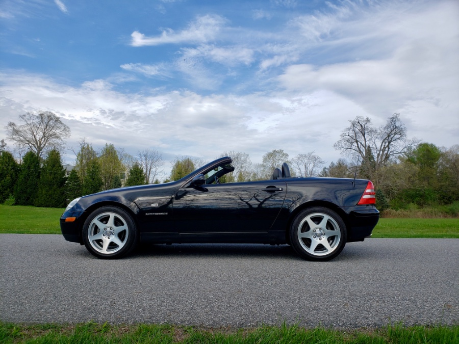 2000 Mercedes-Benz SLK-Class 2dr Kompressor Roadster 2.3L, available for sale in North Salem, New York | Meccanic Shop North Inc. North Salem, New York 2000 Mercedes-Benz SLK-Class 2dr Kompressor Roadster 2.3L, available for sale in North Salem, New York | Meccanic Shop North Inc. North Salem, New York