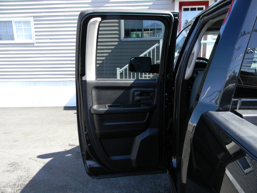 2015 Ram 1500 4WD Quad Cab 140.5" Express, available for sale in Paterson, New Jersey | DZ Automall. Paterson, New Jersey 2015 Ram 1500 4WD Quad Cab 140.5" Express, available for sale in Paterson, New Jersey | DZ Automall. Paterson, New Jersey