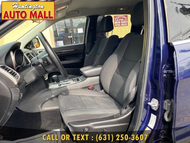 2012 Jeep Grand Cherokee 4WD 4dr Laredo, available for sale in Huntington Station, New York | Huntington Auto Mall. Huntington Station, New York 2012 Jeep Grand Cherokee 4WD 4dr Laredo, available for sale in Huntington Station, New York | Huntington Auto Mall. Huntington Station, New York