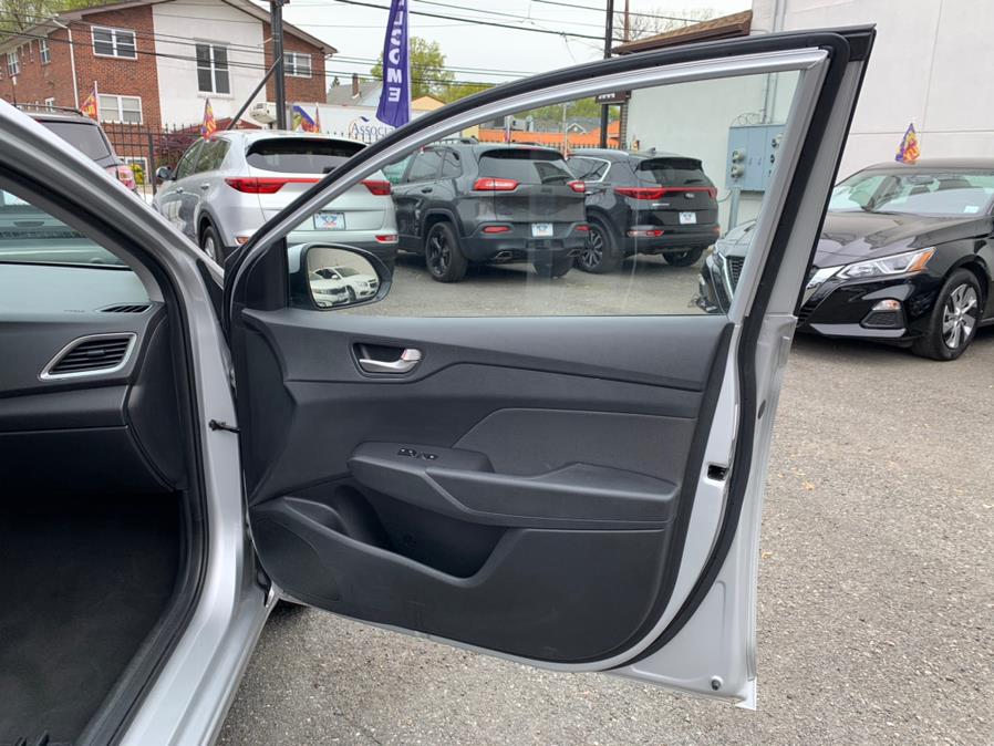 Used Hyundai Accent SE Sedan Auto 2018 | Route 27 Auto Mall. Linden, New Jersey Used Hyundai Accent SE Sedan Auto 2018 | Route 27 Auto Mall. Linden, New Jersey