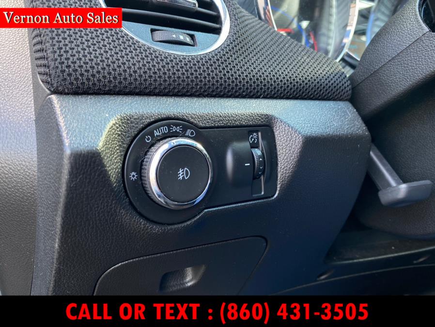 2015 Chevrolet Cruze 4dr Sdn LTZ, available for sale in Manchester, Connecticut | Vernon Auto Sale & Service. Manchester, Connecticut 2015 Chevrolet Cruze 4dr Sdn LTZ, available for sale in Manchester, Connecticut | Vernon Auto Sale & Service. Manchester, Connecticut