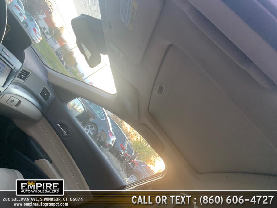 Used Acura ILX 4dr Sdn w/Premium Pkg 2016 | Empire Auto Wholesalers. S.Windsor, Connecticut Used Acura ILX 4dr Sdn w/Premium Pkg 2016 | Empire Auto Wholesalers. S.Windsor, Connecticut
