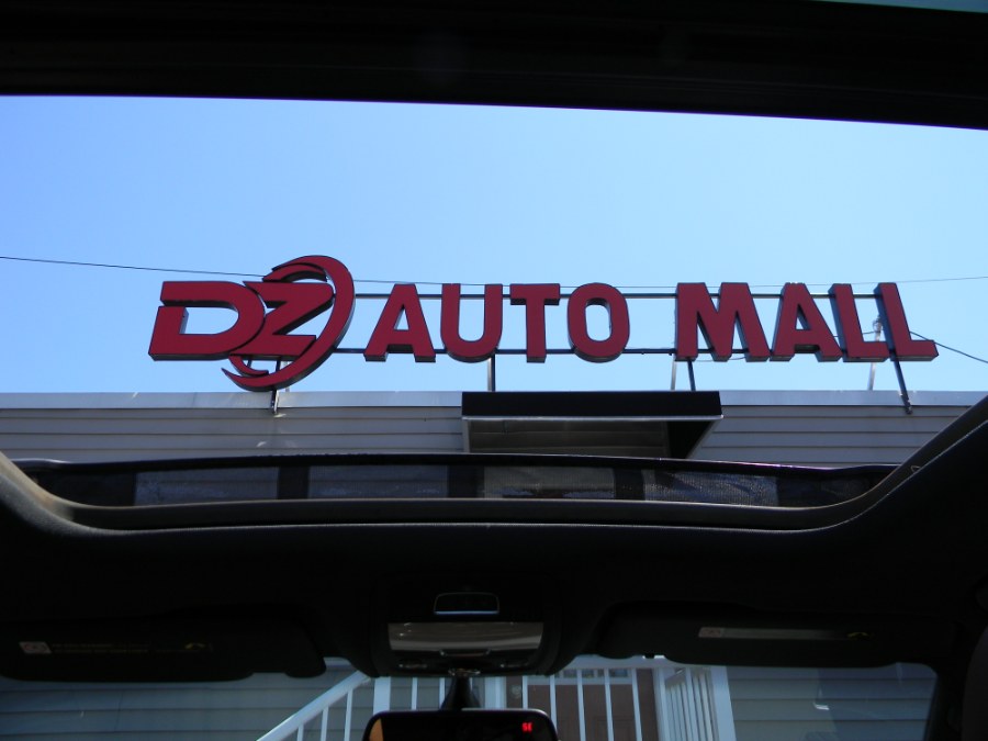 2011 Audi Q5 quattro 4dr 3.2L Prestige, available for sale in Paterson, New Jersey | DZ Automall. Paterson, New Jersey 2011 Audi Q5 quattro 4dr 3.2L Prestige, available for sale in Paterson, New Jersey | DZ Automall. Paterson, New Jersey