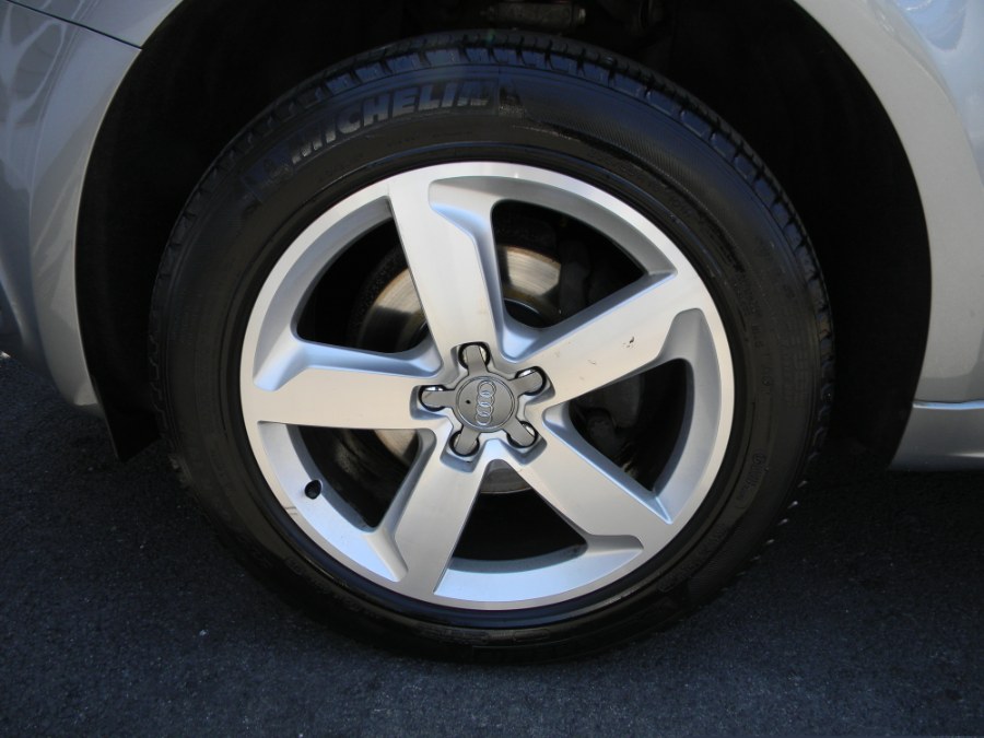2011 Audi Q5 quattro 4dr 3.2L Prestige, available for sale in Paterson, New Jersey | DZ Automall. Paterson, New Jersey 2011 Audi Q5 quattro 4dr 3.2L Prestige, available for sale in Paterson, New Jersey | DZ Automall. Paterson, New Jersey