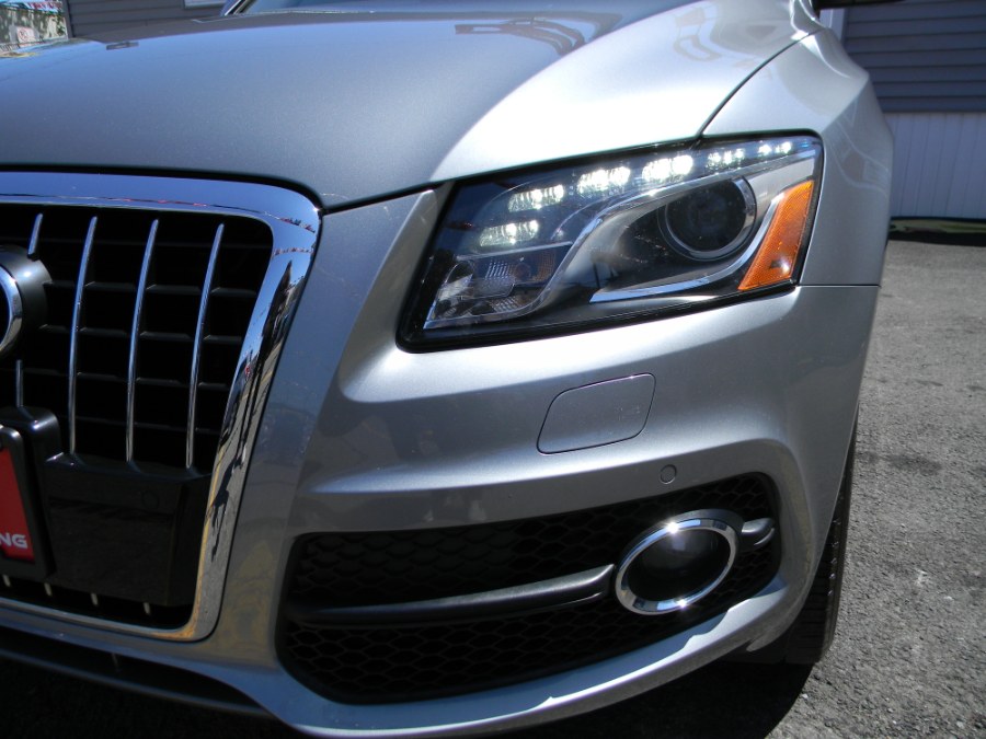 2011 Audi Q5 quattro 4dr 3.2L Prestige, available for sale in Paterson, New Jersey | DZ Automall. Paterson, New Jersey 2011 Audi Q5 quattro 4dr 3.2L Prestige, available for sale in Paterson, New Jersey | DZ Automall. Paterson, New Jersey
