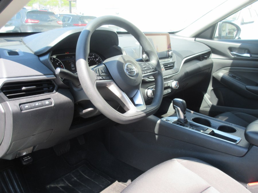 2019 Nissan Altima 2.5 S Sedan, available for sale in Linden, New Jersey | Route 27 Auto Mall. Linden, New Jersey 2019 Nissan Altima 2.5 S Sedan, available for sale in Linden, New Jersey | Route 27 Auto Mall. Linden, New Jersey